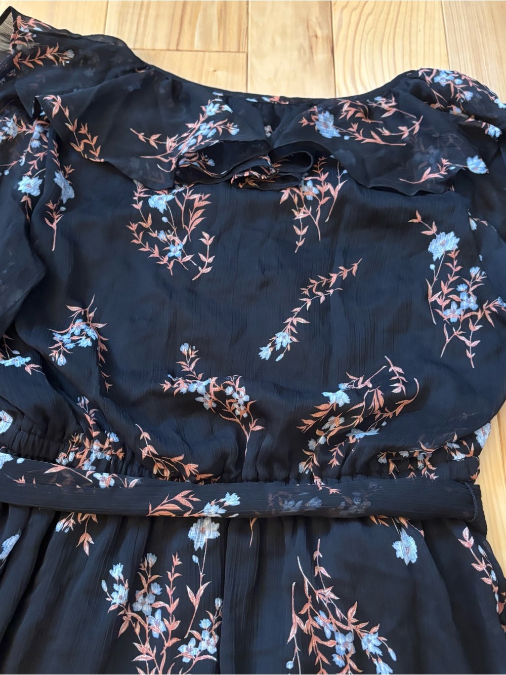 NEW LC Lauren Conrad Black Floral Ruffle Faux Wrap Style Dress - Picture 7 of 10
